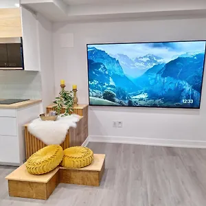  Appartement Independent Basement Canada