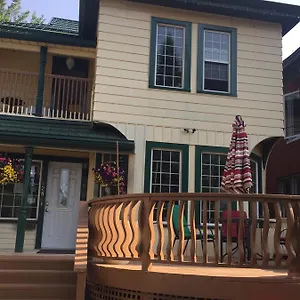 ** Bed and breakfast Ellis House Canadá